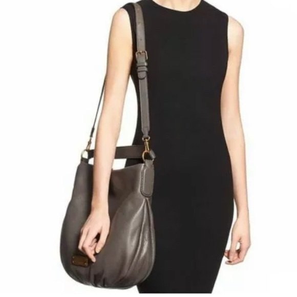 MARC JACOBS Lrg Q Hillier Hobo/Shoulder Purse - Picture 2 of 13